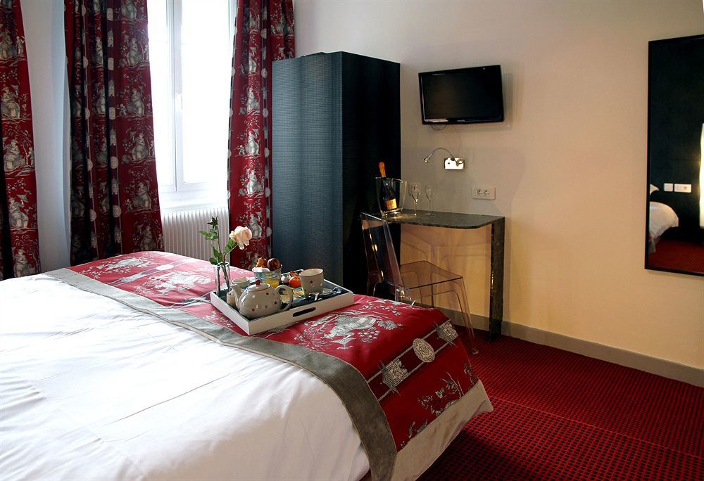Best Western Hotel Centre Реймс Екстериор снимка